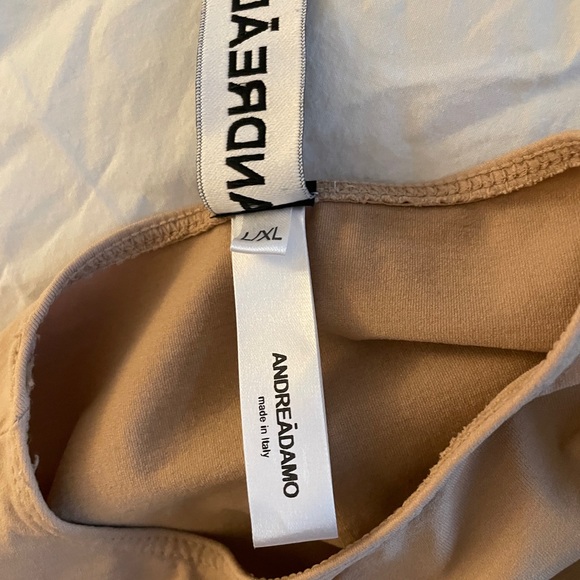 ANDREADAMO Cut out Sleeve Bodysuit - Picture 4 of 5